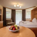 Alpine 4*