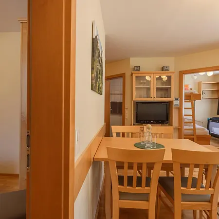 Aparthotel Alpine 4*