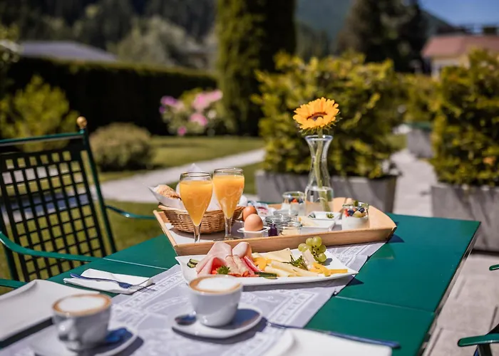 Alpine Aparthotel 4*