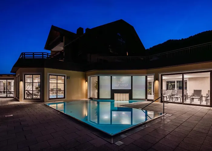 Aparthotel Alpine 4*