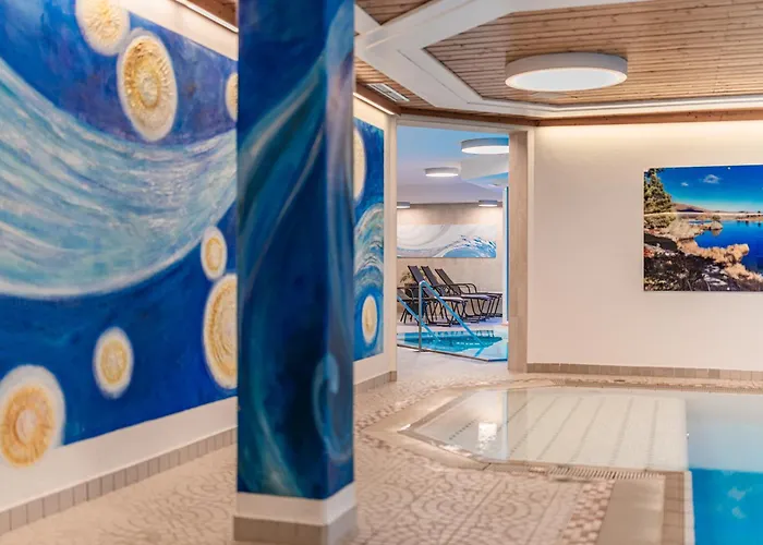 Alpine Aparthotel 4*